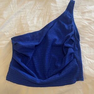Missguided Blue One-Shoulder Top